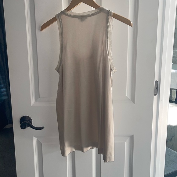 THEORY Carmelita Champagne Silk Spandex Blend Tank Chain Accent Pocket Medium - Picture 8 of 8